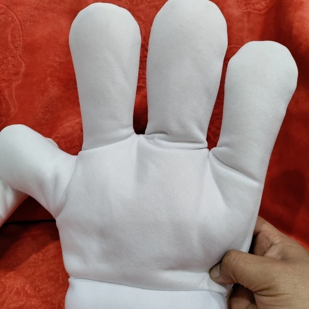 Disney Parks Mickey Mouse white puffy gloves